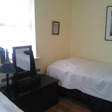 Manannan Cottage, Beara