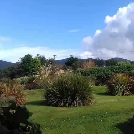 Manannan Cottage, Beara 3*