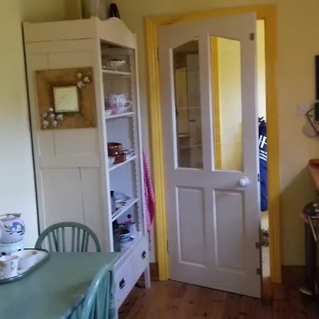 Manannan Cottage, Beara 3* Eyeries